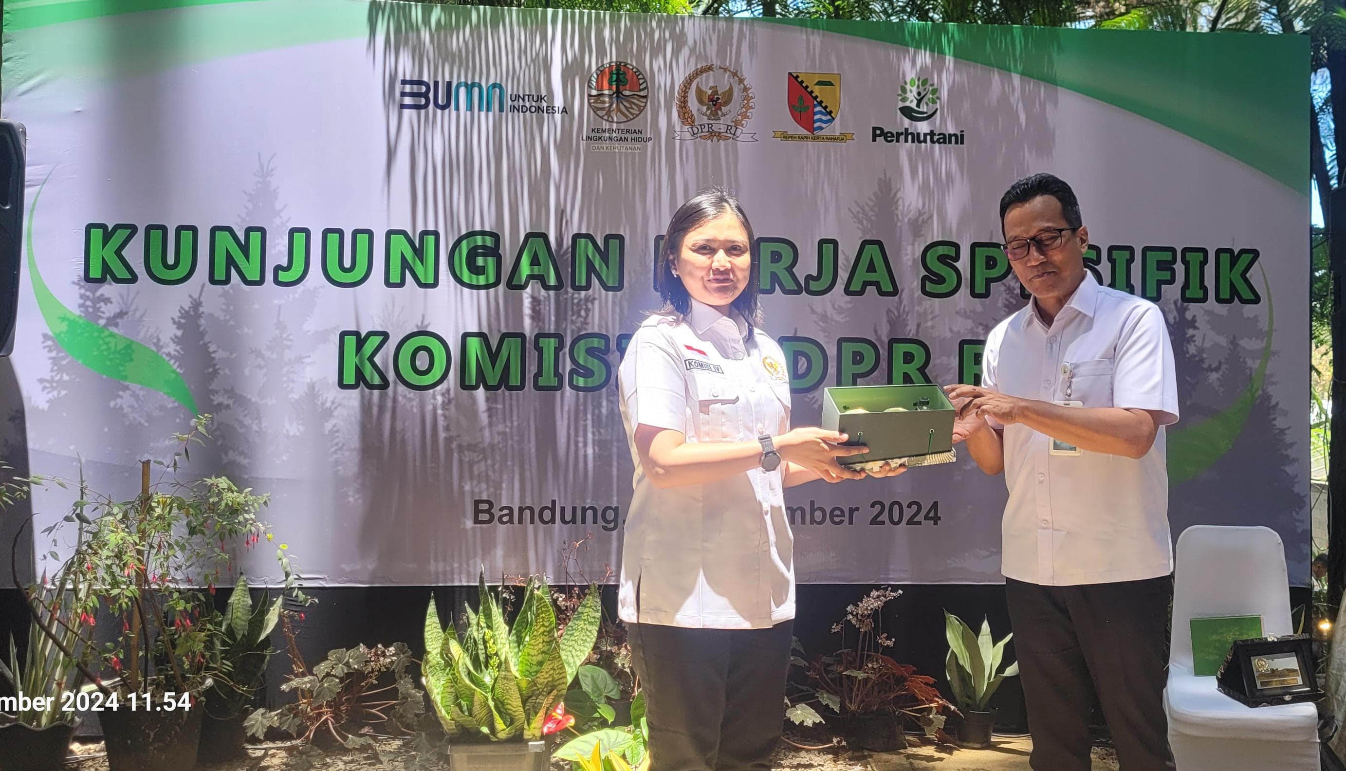 Perum Perhutani Kesatuan Pemangkuan Hutan (KPH) Bandung Utara menerima kunjungan kerja spesifik dari Komisi IV DPR RI.